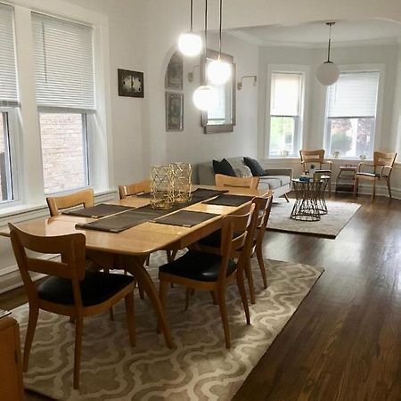 Logan Square Modern Apartment Чикаго Экстерьер фото